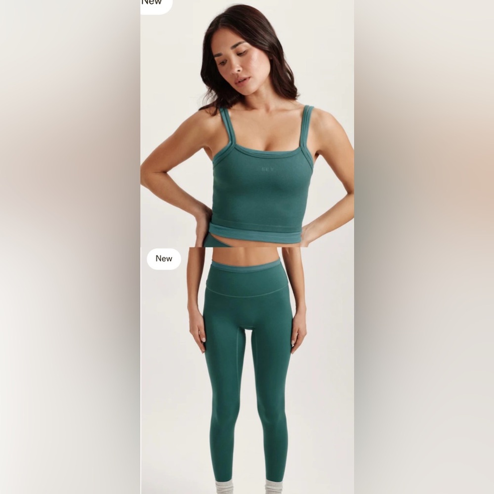 SET Active Teal Sports Bra and Leggings